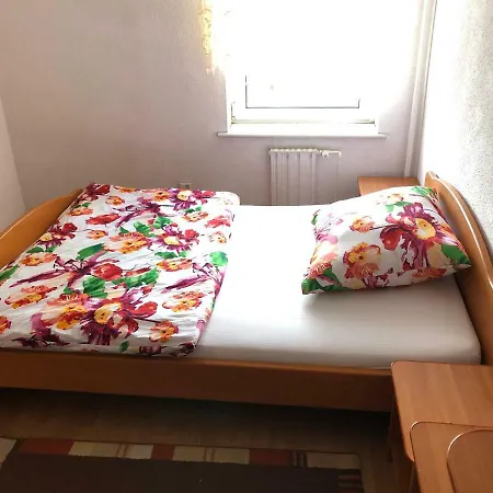 Setpol 1 Nocleg ze śniadaniem Wyszomierz (West Pomeranian)